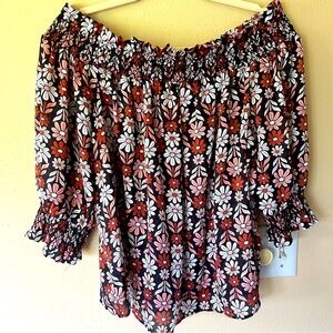RYEGRASS Off the Shoulder Top - Size Large
